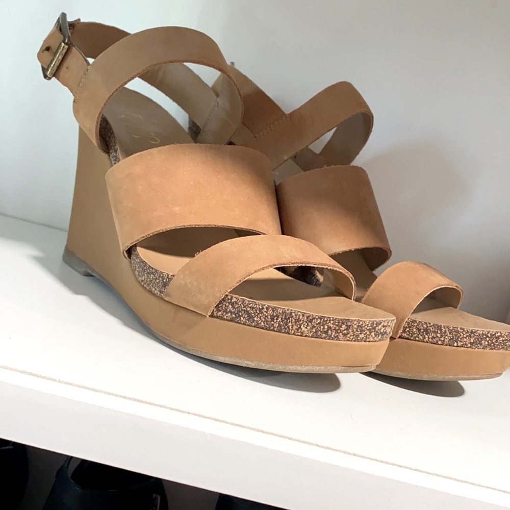 Franco Sarto wedges